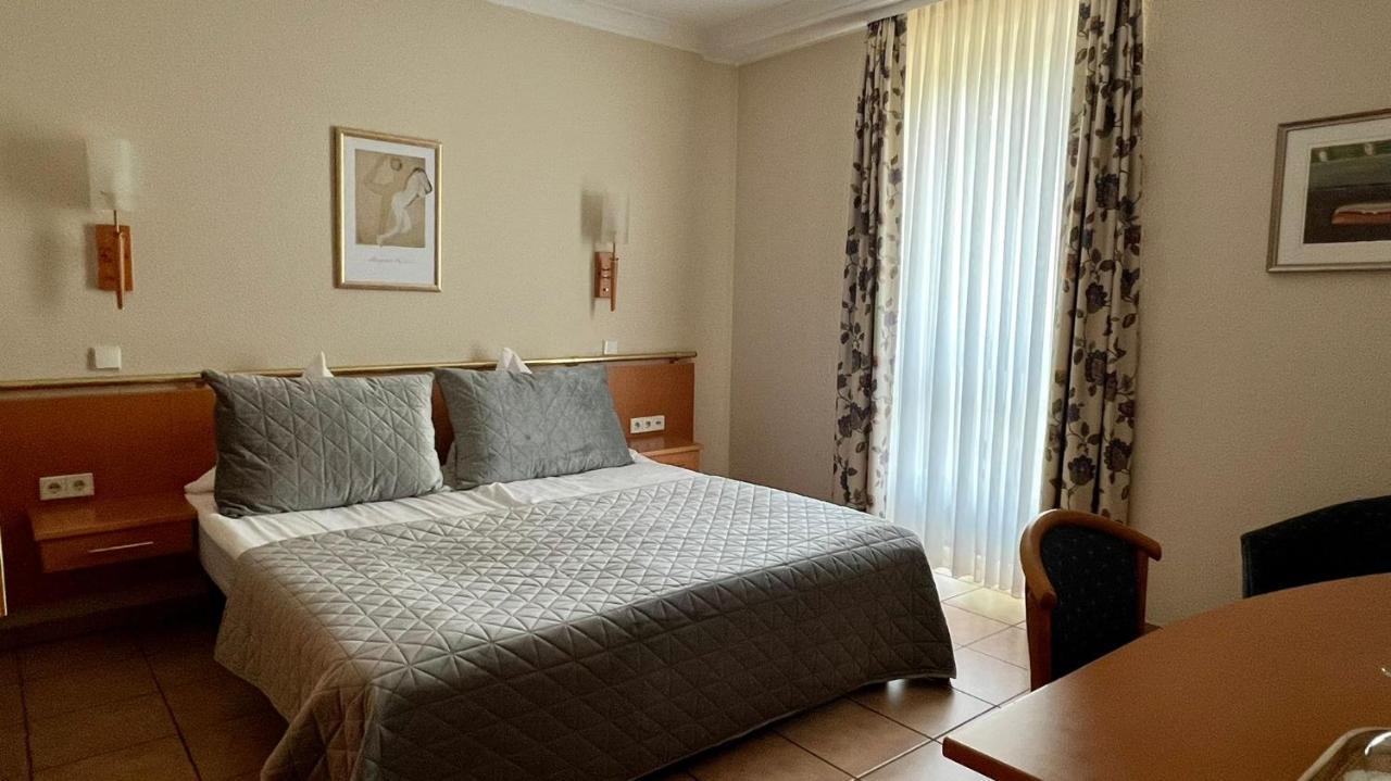 Hotel Victoria 딘슬라켄 외부 사진