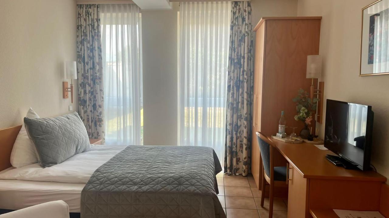 Hotel Victoria 딘슬라켄 외부 사진